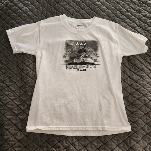 8 Boy T-Shirts - Picture 9 of 12